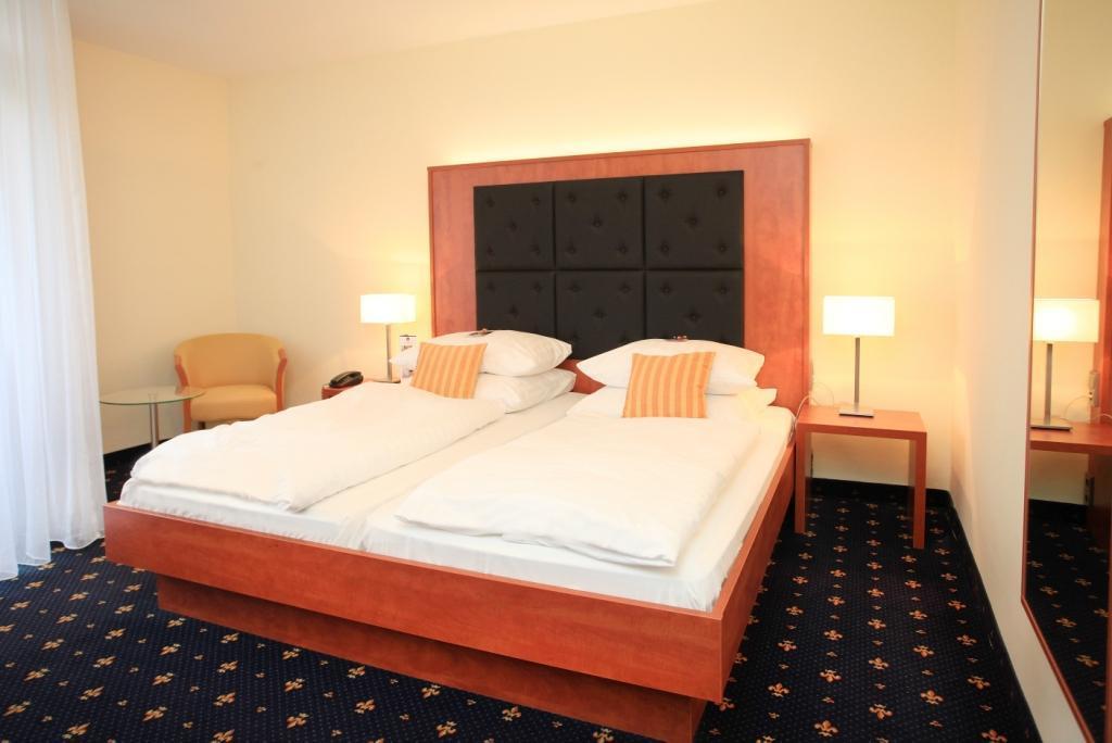 Best Western Plus Hotel Steinsgarten Gießen Kültér fotó